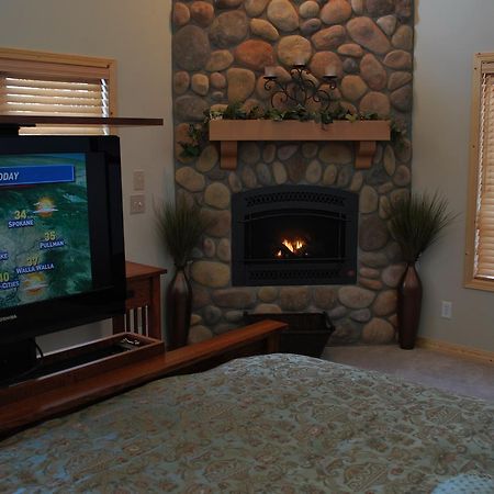Cashmere Mountain Bed & Breakfast (Adults Only) Левенуэрт Экстерьер фото